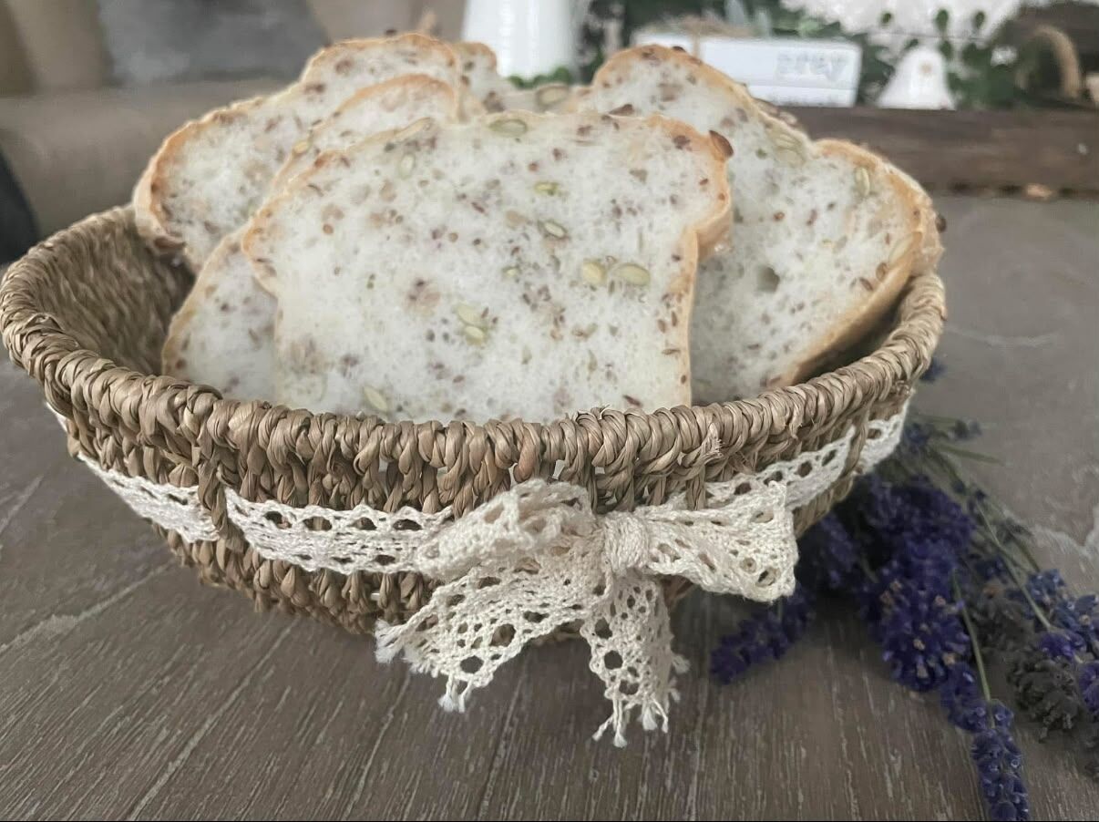 Gluten-free loaves in a bread basket